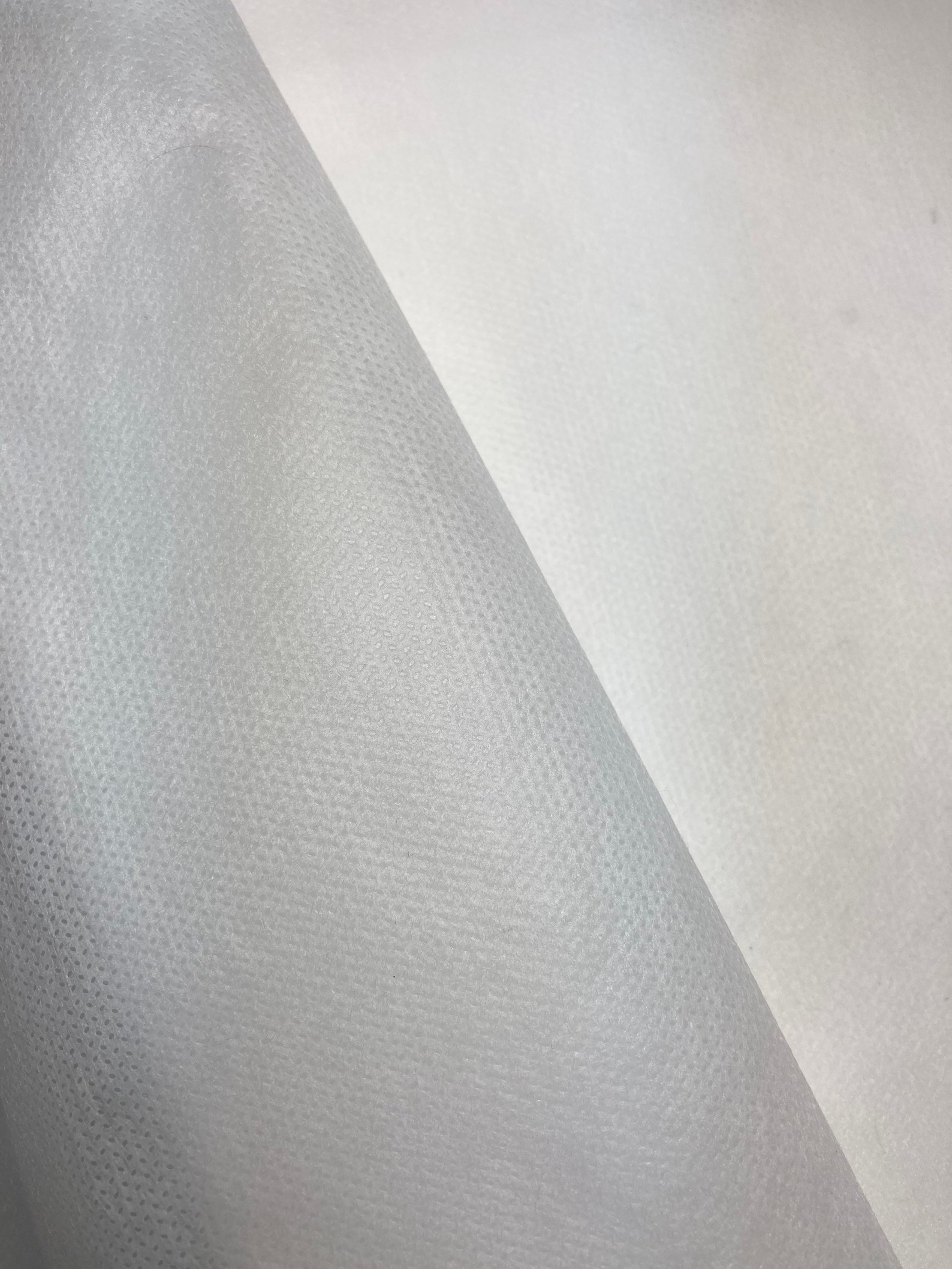 Tissu Non Tissé TNT 70 G/m² H160 - Vente Au Demi-mètre