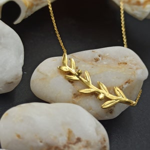 Olive Branch necklace,olive necklace solid gold 14k,dainty olive necklace,necklace for gift,necklace for women,Olive Branch greece necklace