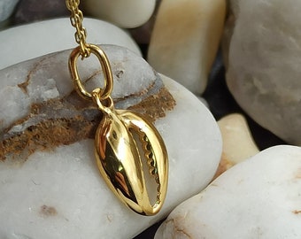 dainty SeaShell solid gold 14k,Shell Necklace,Valentine Gift,dainty Shell Necklace,gift For Women,necklace for gift,summer necklace,pendants