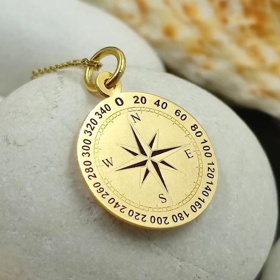 Compass necklace, compass jewelry,Dainty gold necklace,compass for gift,compass charm,personalized compass,custom pendant,traveler gift