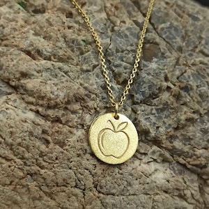 Dainty Apple necklace,apple solid gold 14k,jewerly necklace,laser engraving,necklace for gift,necklace for women,apple dainty necklace
