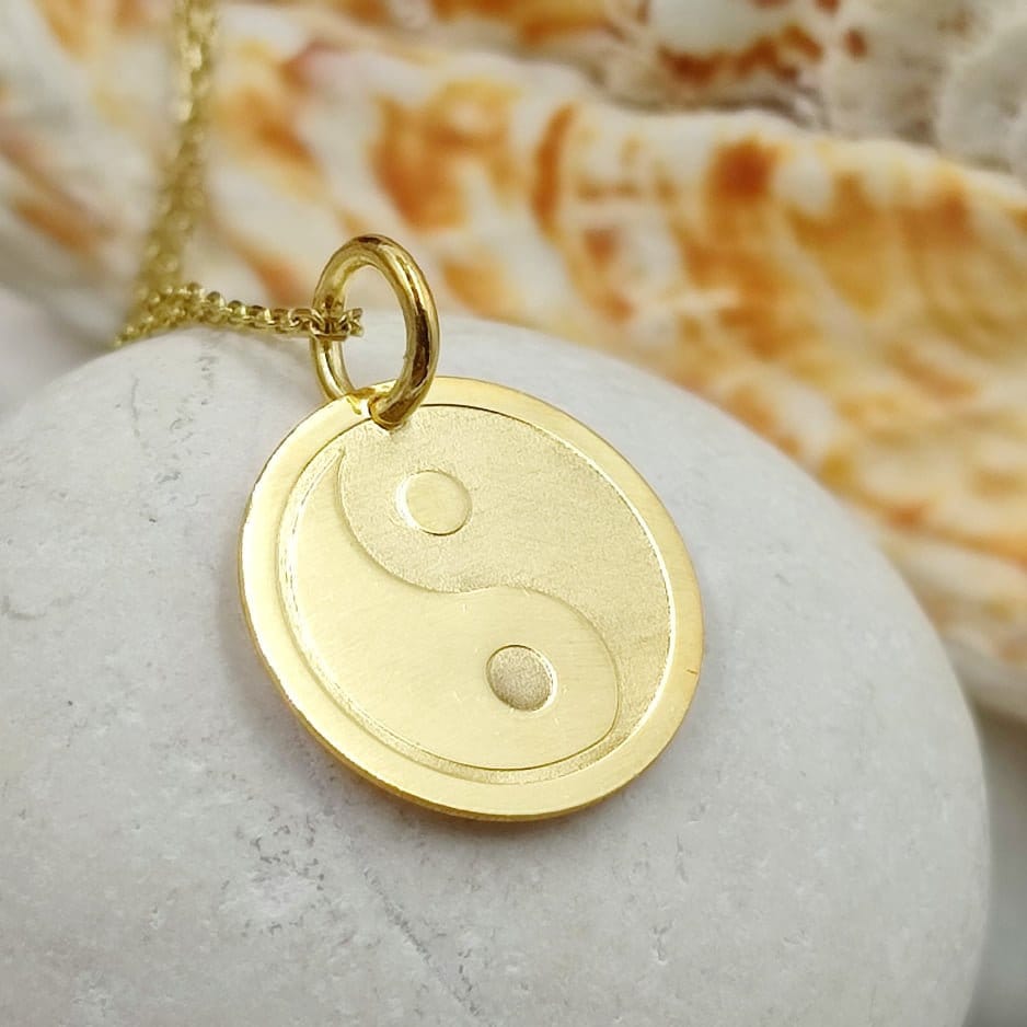 Yin and yang solid gold 14k, necklace Yin yang, dainty Yin and yang, necklace for gift, jewelry symbols,yin yang jewelry,gift for mom