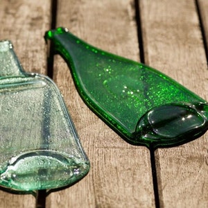 Cheese board made from original wine bottle upcycling