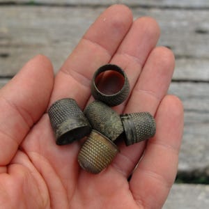 5 antique sewing thimbles, 1800s thimbles collection, metal detecting finds