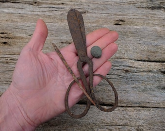 Juego de tijeras medievales originales, aguja de coser y dedal, auténticas herramientas antiguas de costura a mano, regalo para costurera, sastre.