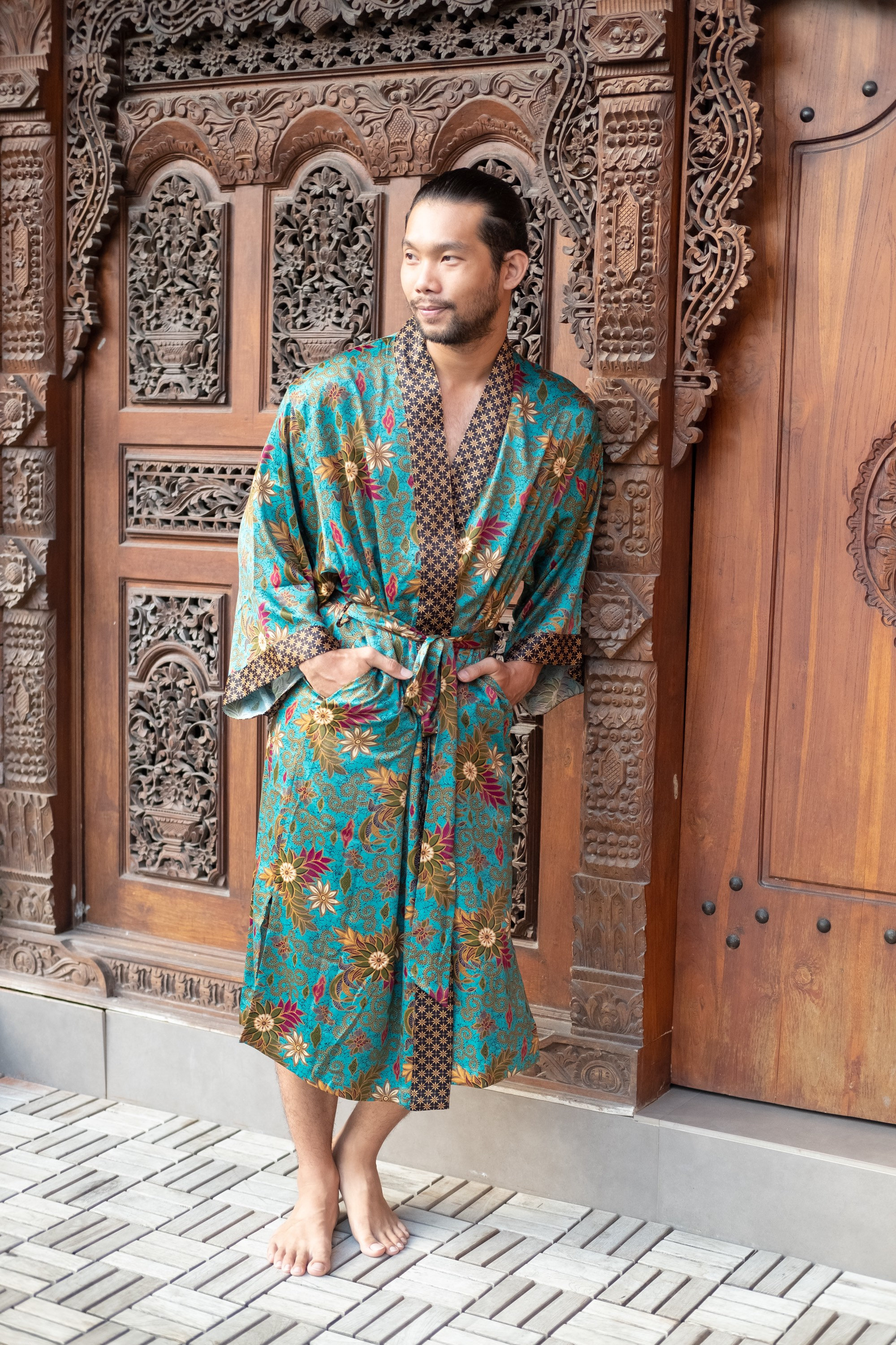 Men's Batik Kimono Robe: Bali Java Silk Blend, Long Unisex Robe
