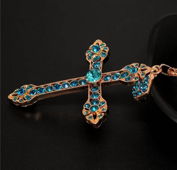 Discover more than 184 betsey johnson cross necklace super hot