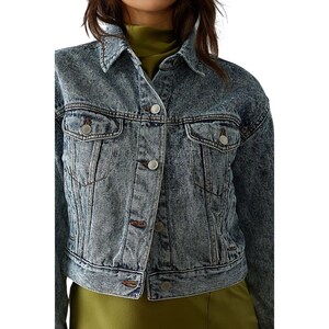 Anthropologie Aves Les Filles cropped denim truckerjack afbeelding 1