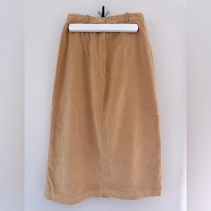 Vintage ‘60s MJ Concepts in Sportswear Tan Knee Length Pencil Skirt