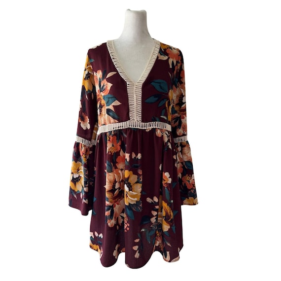 rue 21 burgundy dress Floral Print Cutout Trim Bell Sleeve Babydoll Knee Length FRIENDS25 Our Rue dress features An April Wedding with Color:SAFFRON