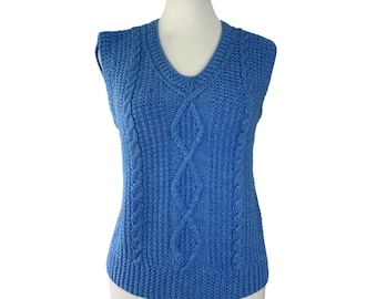 Blauw kabelgebreid truivest