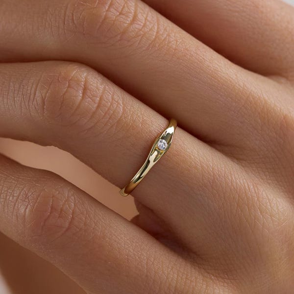 Gold Minimal Diamant Ring Low-Profile-Ring Solitär Zierliche Verlobungsring