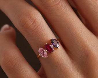 14k Solid Gold Oval Birthstone Ring, Personalized Three Birthstone Ring, Custom Birthstone Ring, Gift for Mom, Gift for Her, Christmas Day