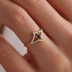 14K Gold Amethyst Ring, February Birthstone Jewelry, Unique Geometric Vintage Style Ring with Stones, Elegant Gift, Christmas Jewelry