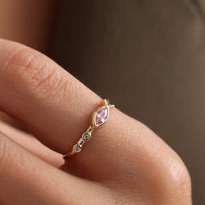14K Solid Gold Pink Sapphire Fish Ring, Sapphire Gemstone Ring, Dainty Stackable Gold Ring, Engagement or Valentine's Gift, Christmas Gift