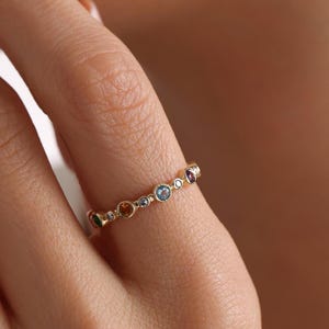 14k 18k Gold Family Birthstone Ring, Personalized Birthstone Ring, Custom Birthstone Ring, Gift for Mom, Gift for Her, Valentine&#39;s Day Gift