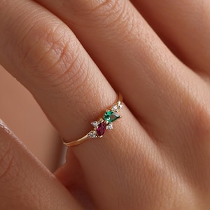 14k Gold Pear Birthstone Ring, Solid Gold Personalized Ring, Womens Gemstone Custom Ring, Mothers Family Birthstone Ring, Colorful Rings