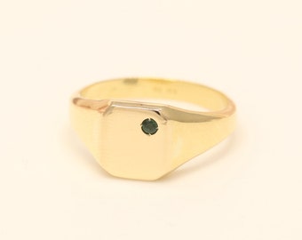 14k & 18k Gold Signet Ring For Unisex / Handmade Signet Ring / Gold Signet Ring Available in Gold, Rose Gold and White Gold