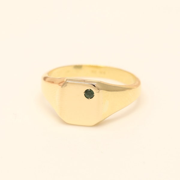 14k & 18k Gold Signet Ring For Unisex / Handmade Signet Ring / Gold Signet Ring Available in Gold, Rose Gold and White Gold