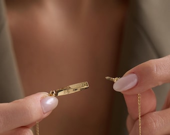 Pulsera de urna con barra retorcida de oro • Joyería conmemorativa para cenizas de cremación • Pulsera con barra conmemorativa • Regalo de condolencia personalizado para un ser querido