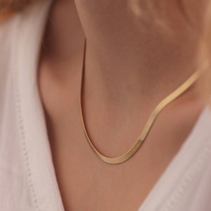 14k Gold Herringbone Necklace 2.75MM, 3.30MM, 3.65MM OR 4MM / Handmade Herringbone Necklace Available in Gold and White Gold imagem 1