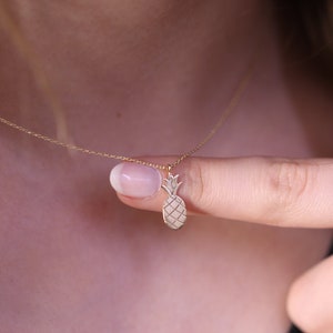 14k 18k Solid Gold Pineapple Necklace / Handmade Gold Pineapple Necklace / Pineapple Gold Necklace / Christmas Gift / Mothers Day Gift