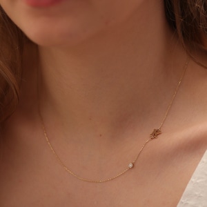 Colar inicial de ouro 14k e 18k com pedra de nascimento/colar de letra feito à mão com pedra de nascimento disponível em ouro, ouro rosa e ouro branco