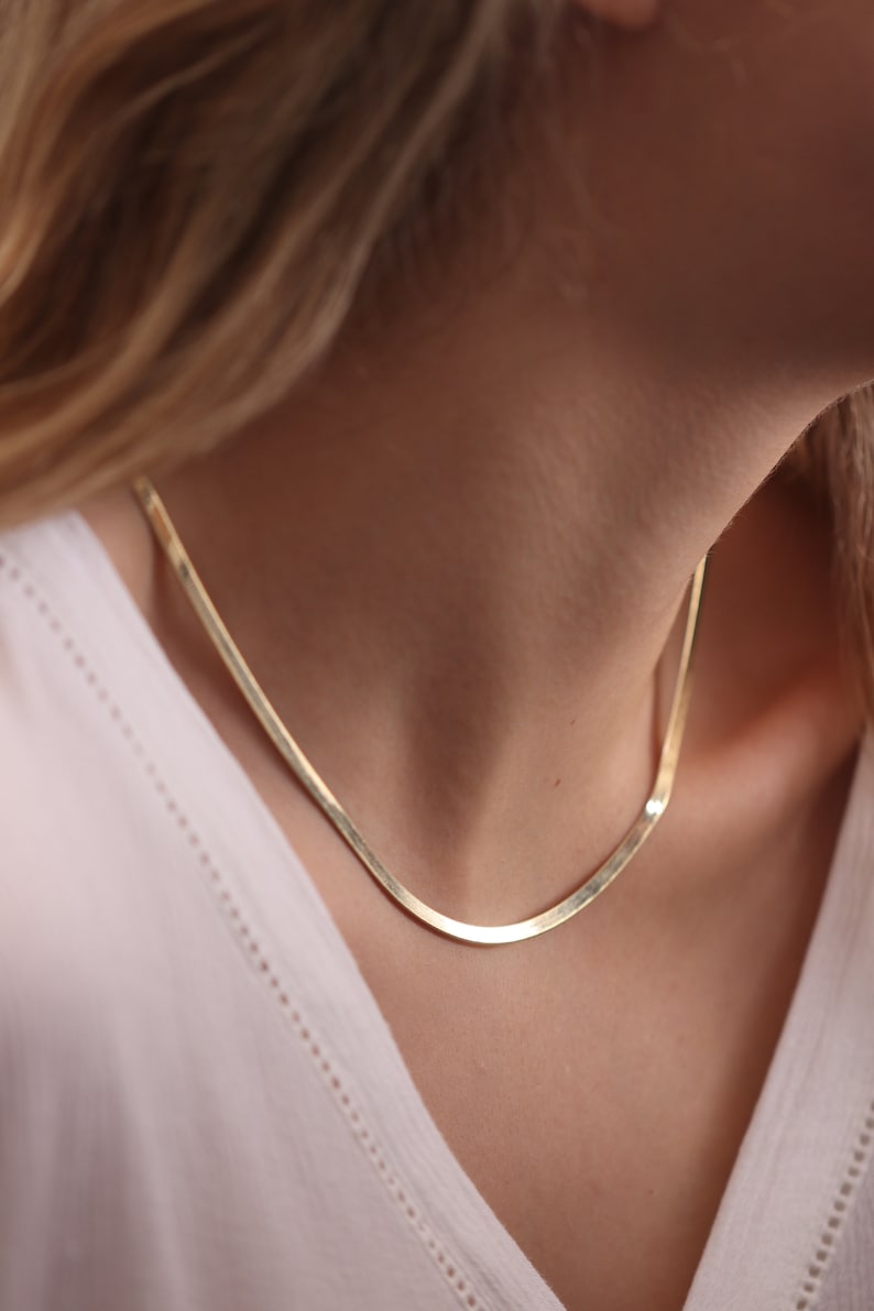 14k Gold Herringbone Necklace 2.75MM, 3.30MM, 3.65MM OR 4MM / Handmade Herringbone Necklace Available in Gold and White Gold imagem 2