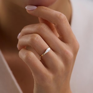 Handmade 14k Gold Baguette Diamond Wedding Ring