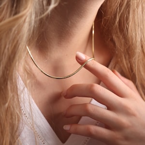 14k Gold Snake Necklace / Handmade Gold Snake Necklace / Layered Round Gold Chain / Gold Snake Necklace /Round Shape Chain /Gold Snake Chain bild 4