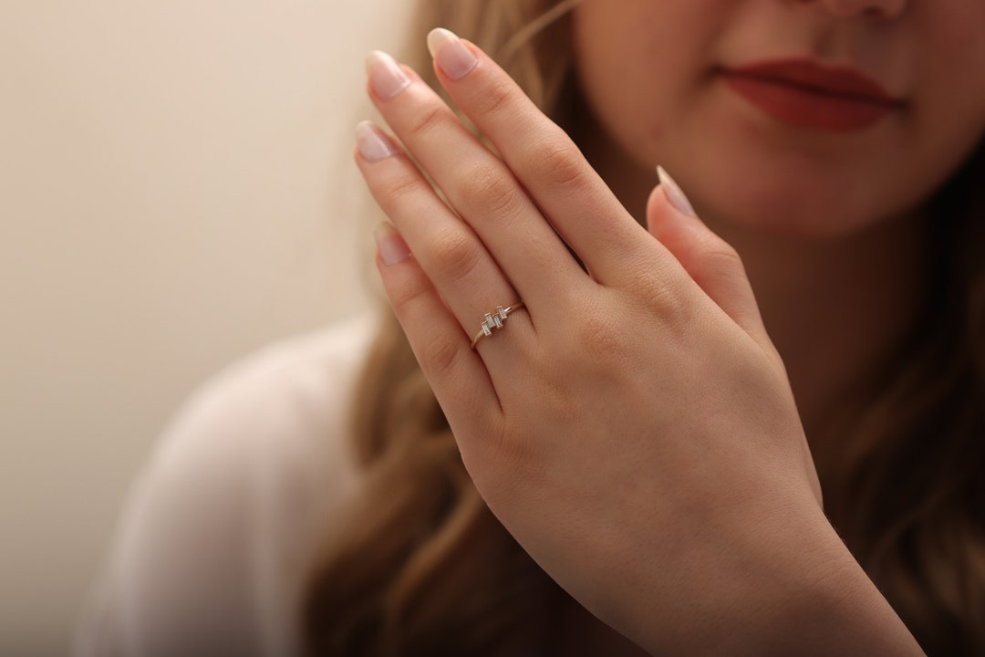 How Much Should An Engagement Ring Cost? | Simon Wright London | Journal