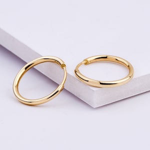 14k Gold Round Hoop Earrings / Solid Yellow Gold Shiny Hoops / Handmade Gold Huggie Hoops Earring / Christmas Gift / Mother's Day Gift