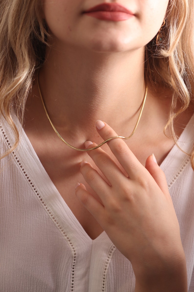 14k Gold Snake Necklace / Handmade Gold Snake Necklace / Layered Round Gold Chain / Gold Snake Necklace /Round Shape Chain /Gold Snake Chain bild 6