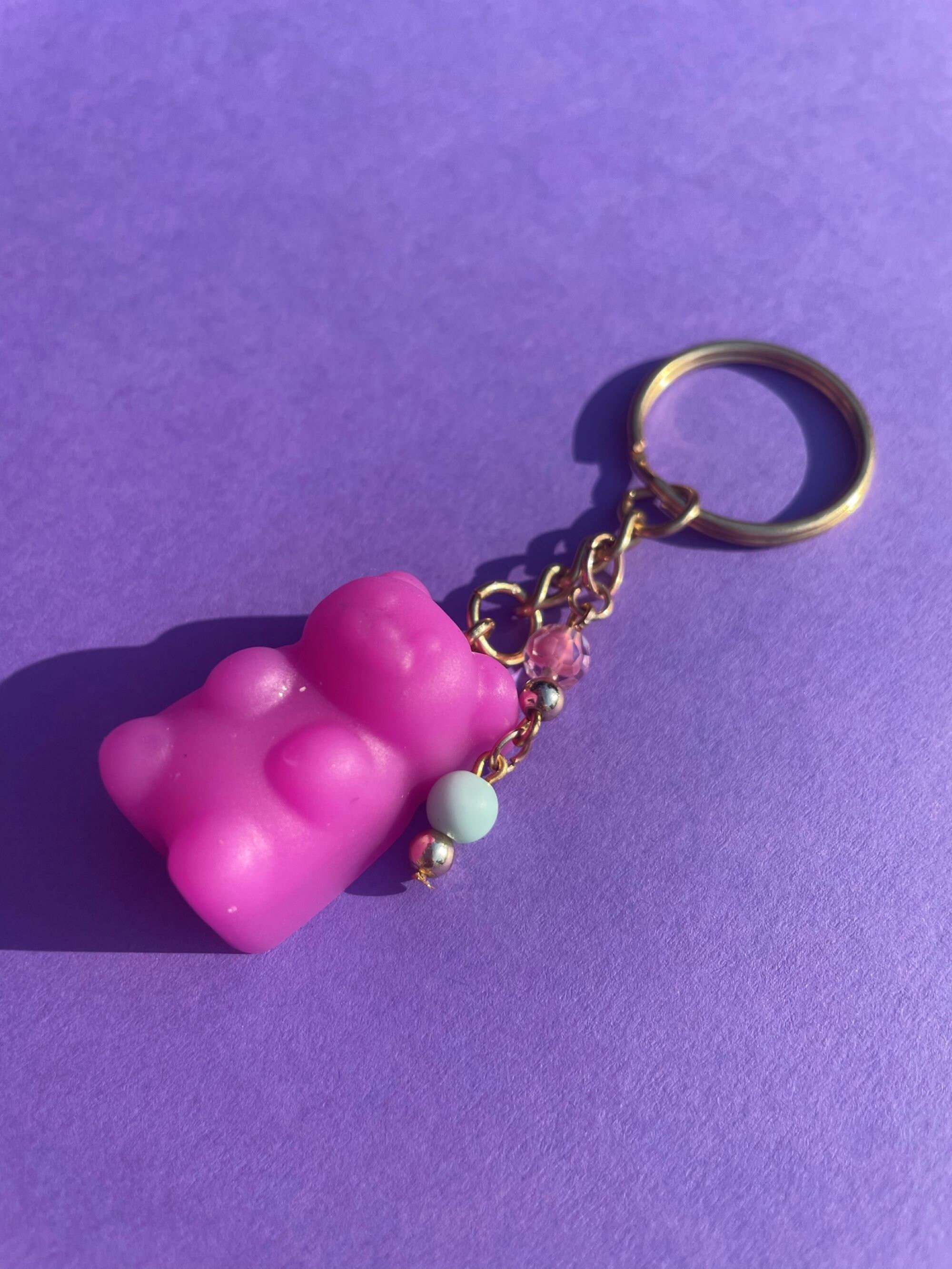 Pink and Teal gummy bear keychain with charm Gold Keychain Etsy.de