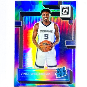 Tarjeta Prizm /99 n.° 226, con calificación de novato (2022-23), color plata óptica, cobre y brillo.