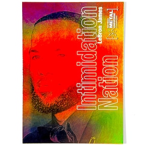 LeBron James 2021 Skybox Premium Metal Universe Champions Intimidation Nation Inserir cartão #IN-32