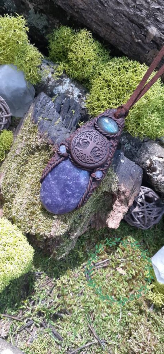 witch magic talisman amulet celtic druid pagan necklace Triquetra moon phase Labradorite Tree Agate crystal witch pendant