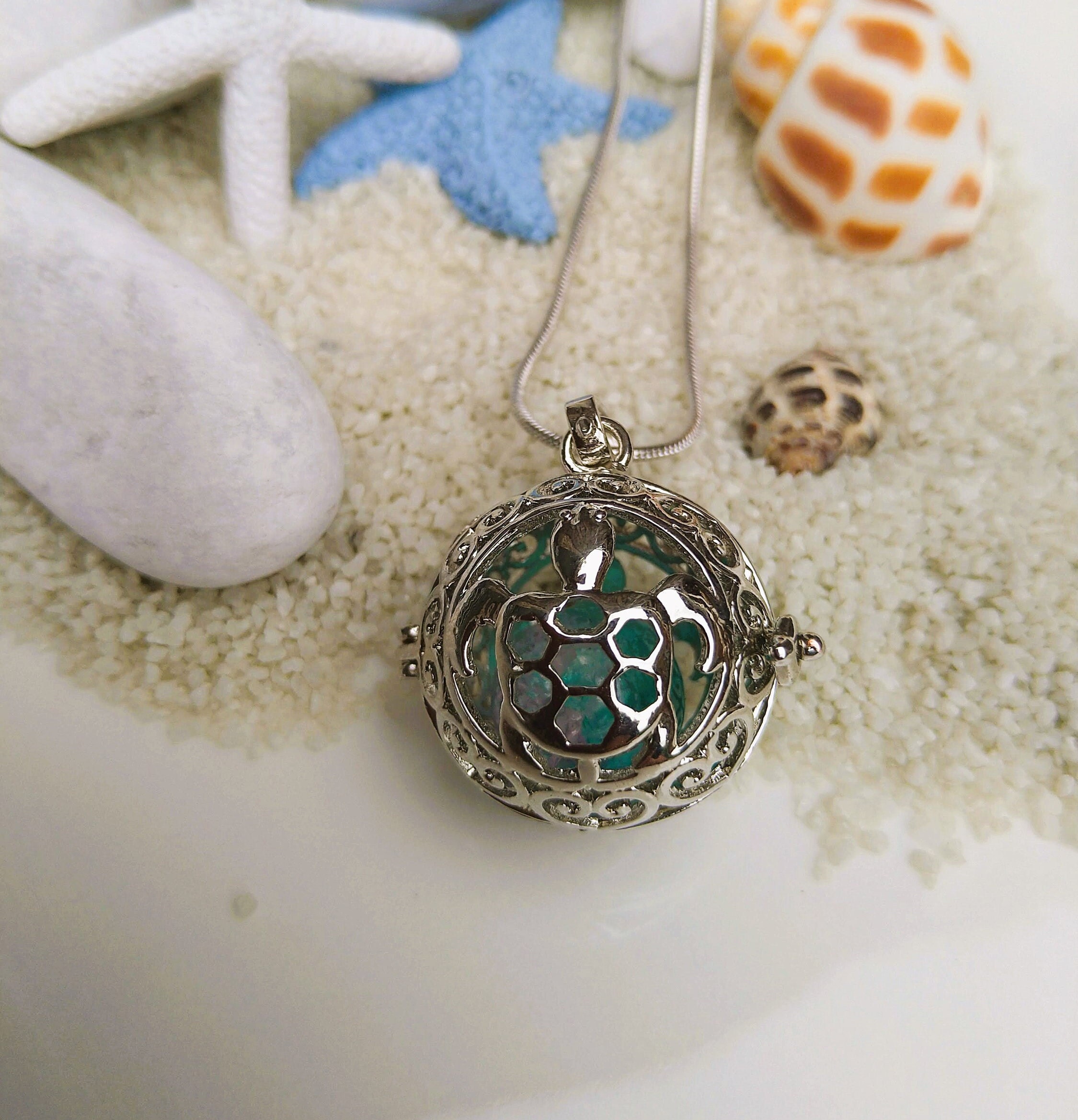 Large Turtle Pearl Cage Necklace 