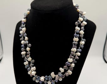 Collar doble de perlas de agua dulce