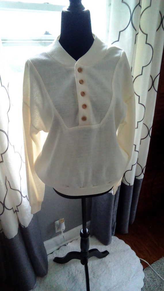 Vintage Cream Unisex Sweater with Pockets