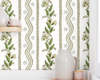 Springhill Meadows green and brown Wallpaper