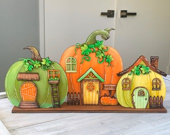 Whimsical Thanksgiving 3D Decor: Adorable Standing Pumpkin House Set