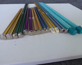 knitting needles (1 pair)