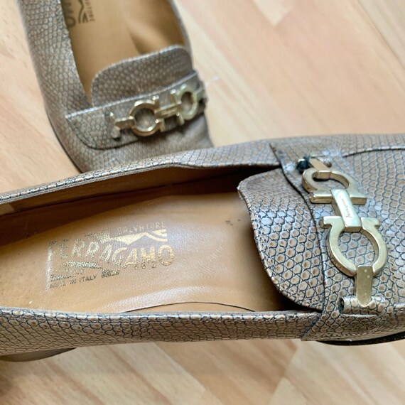 Tan Crocodile Print Ferragamo Loafers With Iconic Gold  display picture 2