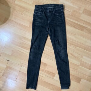 Preloved Citizens of Humanity Rocket mid rise skinny / slim fit denim Jeans in Size 26” size XS or S