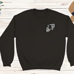 Anime Aluc Vampir Hände Stickerei Sweatshirt, Bestickter Anime Pullover, Vampir Gestickte Hände