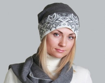 100% virgin wool, cap and scarf / Beanie cap / Warm winter cap / Wool cap / Winter cap and winter scarf