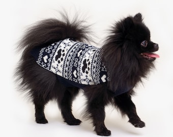 Dog sweaters made of organic virgin wool| Hand-knitted | Dog sweater | Dog coat | Animal jackets and sweaters | Dog clothing | Model Alex