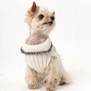 Dog sweater made of organic merino wool | Hand-knitted | Dog sweater with turtleneck | Dog coat | Animal jackets | Dog clothing | Model Mia