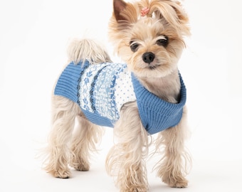 Hundepullover aus Bio-Schurwolle | Handgestrickt | Hundepulli | Hundemantel | Tierjacken und Wollpullover | Hundebekleidung | Modell Alex(a)